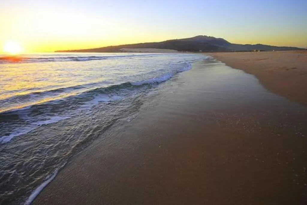 Beach Front Atico Wifi Tarifa Apartment