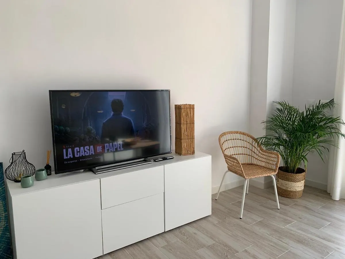 Beach Front Atico Wifi Tarifa Apartment